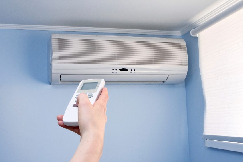 Aire acondicionado con función de control climático como parte del sistema de ventilación general de la casa Aire acondicionado con función de control climático como parte del sistema de ventilación general de la casa