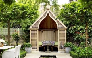 Buat sendiri gazebo dari bahan sekerap: foto penyelesaian asal