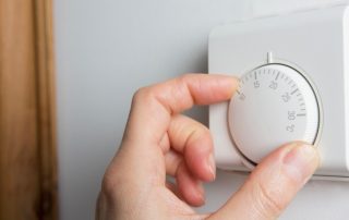 Thermoregulator untuk pemanas inframerah: pemasangan dan penggunaan