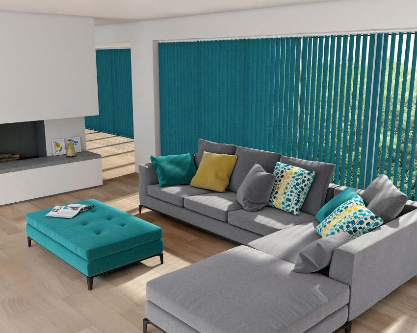 Para sa mga patayong blinds, ang mga lamellas ay matatagpuan patayo at nakakabit sa kornisa na may mga espesyal na may hawak, mula sa ibaba ay nakakabit kasama ng isang kadena na nag-uugnay. Para sa mga patayong blinds, ang mga lamellas ay matatagpuan patayo at nakakabit sa kornisa na may mga espesyal na may hawak, mula sa ibaba ay nakakabit kasama ng isang kadena na nag-uugnay.