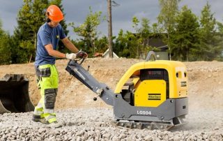 Plat getaran DIY: ketersediaan teknikal dan jaminan kualiti