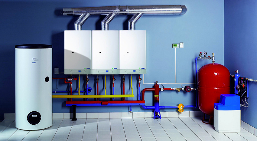 Pada abad ke-20, kipas angin, penghawa dingin, pam dan kawalan elektronik mula diperkenalkan ke dalam sistem pemanasan. Pada abad ke-20, kipas angin, penghawa dingin, pam dan kawalan elektronik mula diperkenalkan ke dalam sistem pemanasan.