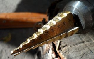 Taladros escalonados de metal: la mejor solución para principiantes y profesionales