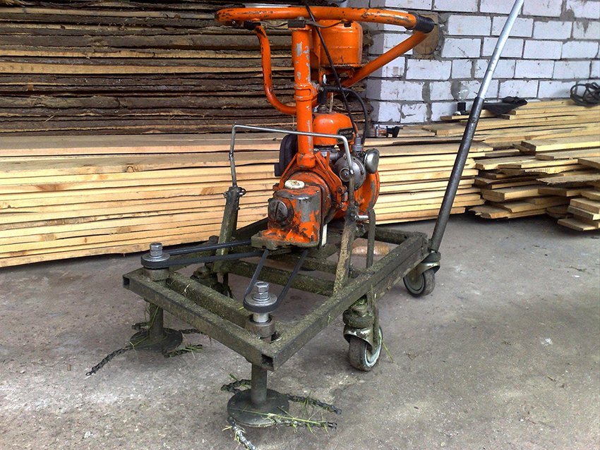 Ang isang mower na ginawa mula sa isang chainaw ay nagkakahalaga ng mas mababa kaysa sa isang binili Ang isang mower na ginawa mula sa isang chainaw ay nagkakahalaga ng mas mababa kaysa sa isang binili