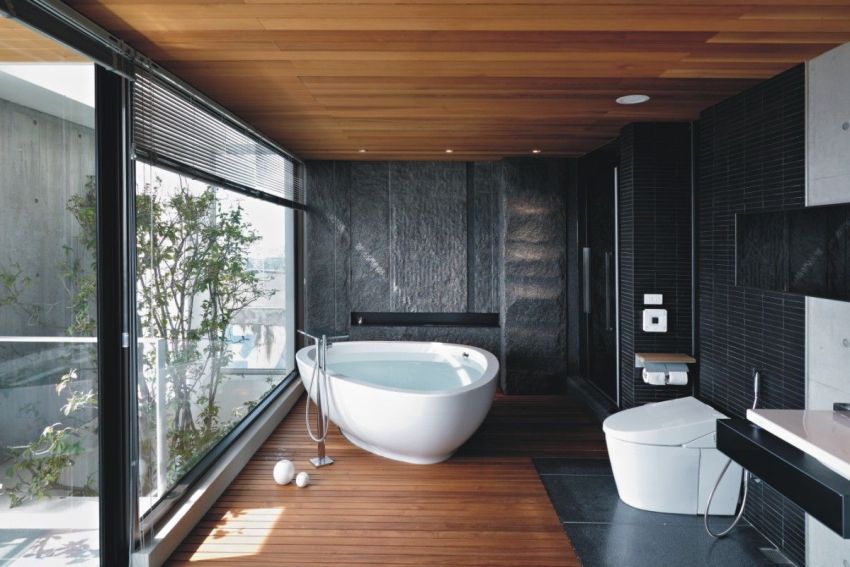 Dengan tujuan asas yang sama, tandas dengan fungsi bidet berbeza antara satu sama lain dalam jenis lampiran Dengan tujuan asas yang sama, tandas dengan fungsi bidet berbeza antara satu sama lain dalam jenis lampiran